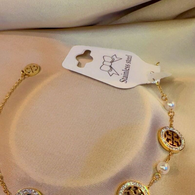 Tory Pearl bracelet