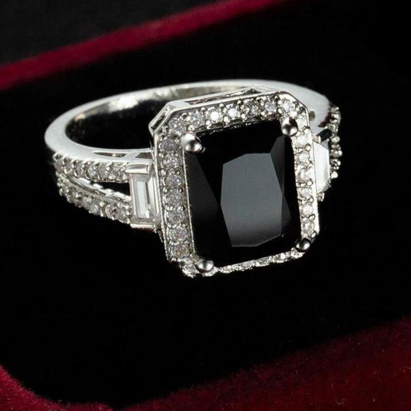 Black cushion ring