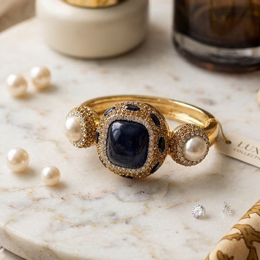 Imperial Noir Pearl Bangle