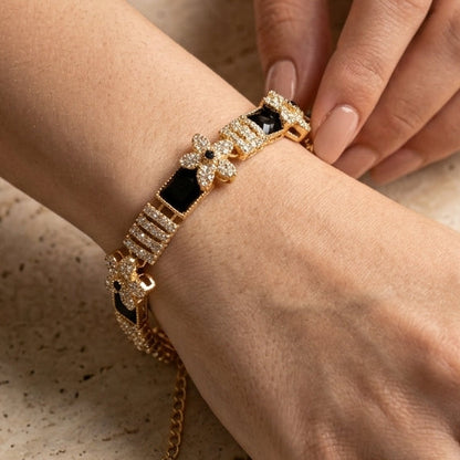 Black Onyx Floral Zircon Bracelet