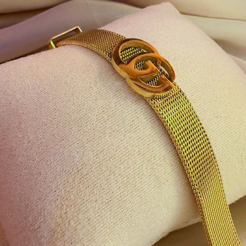 Truffle bracelet band