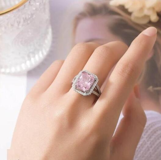 Pink ring adjustable