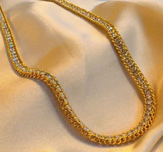 Luster necklace