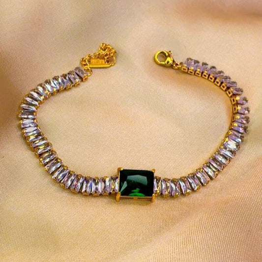 Tennis bracelet