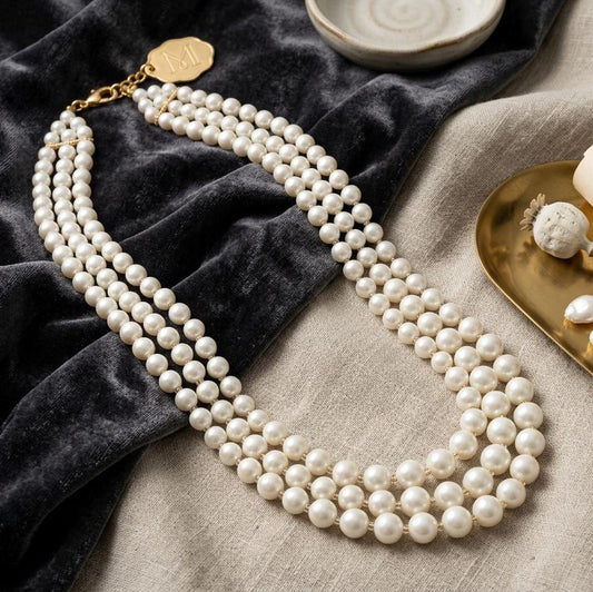 The Triple-Strand Pearl Muse