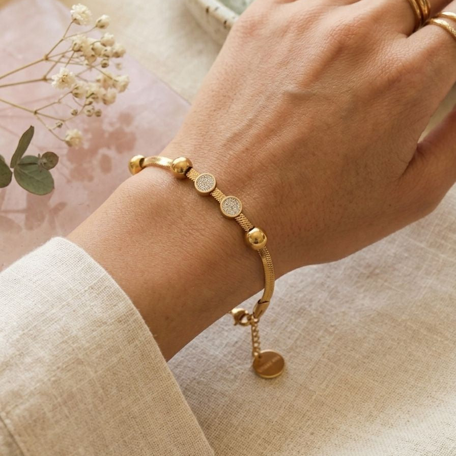 Aura Snake Chain Bracelet